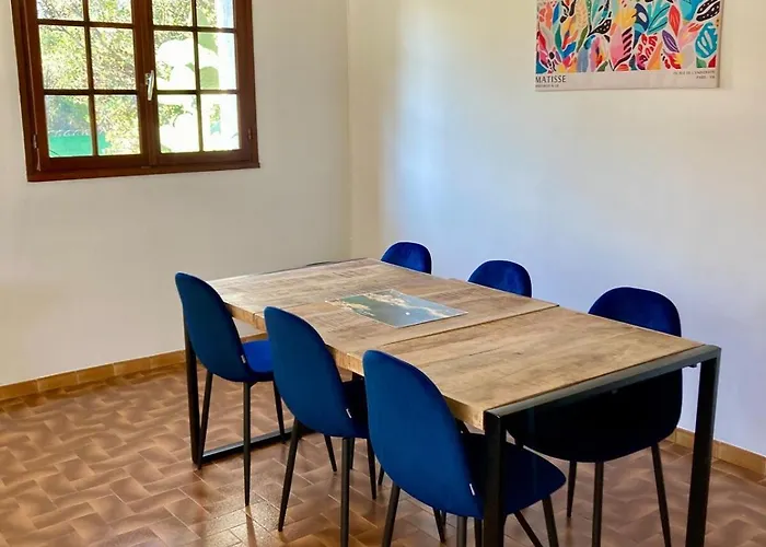 De Bord De Tatil Evi Pinarellu